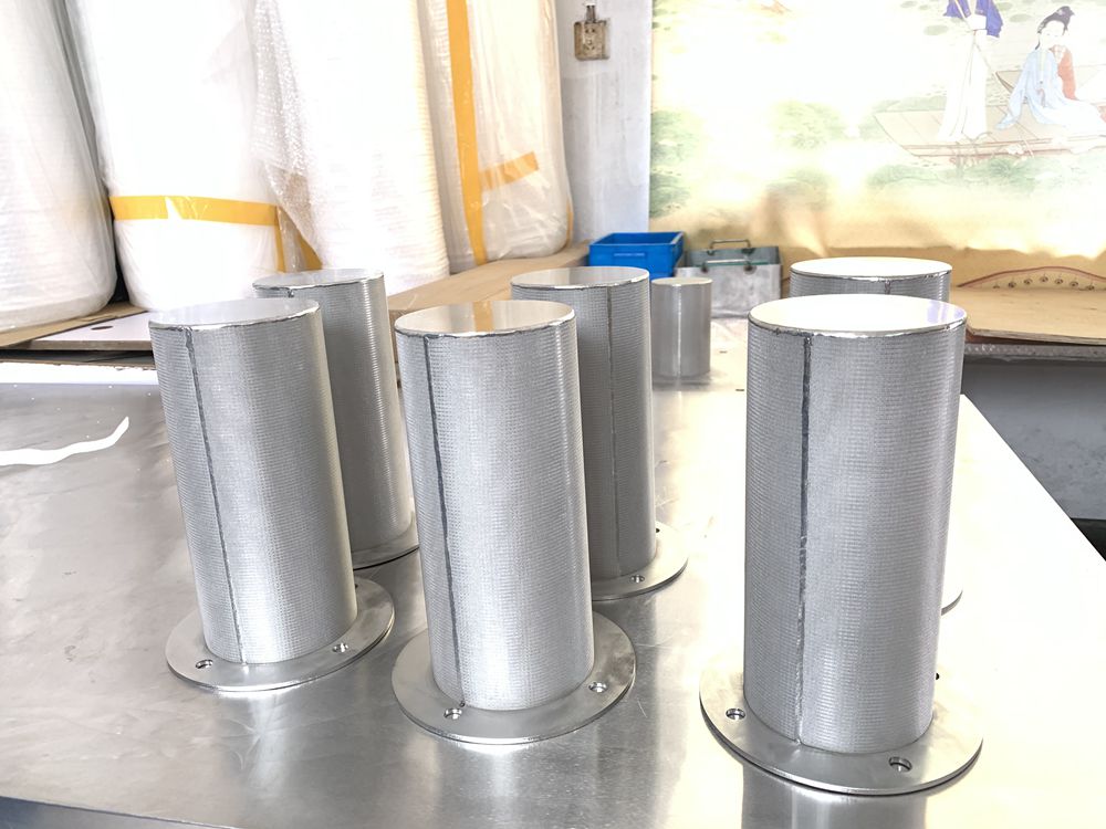 烧结网与金属网有何区别你知路吗？
